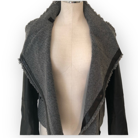 Vince Boucle Scuba Jacket with Leather Sleeves Size XS - Picture 2 of 10